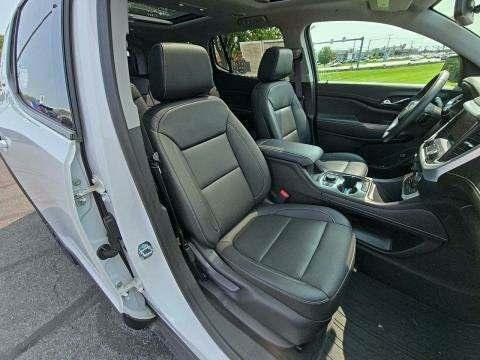 2023 GMC Acadia AWD SLT