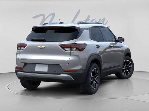 Sterling Gray Metallic 2026 Chevrolet Trailblazer LT