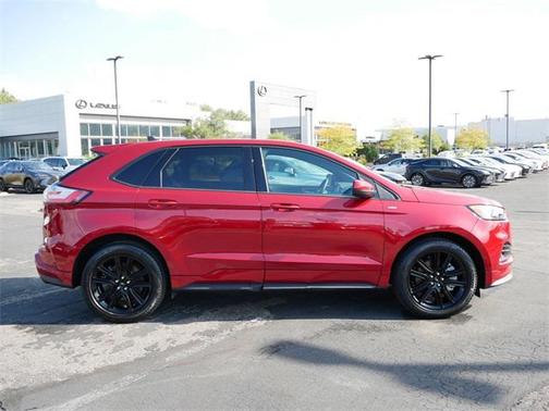 2021 Ford Edge ST Line