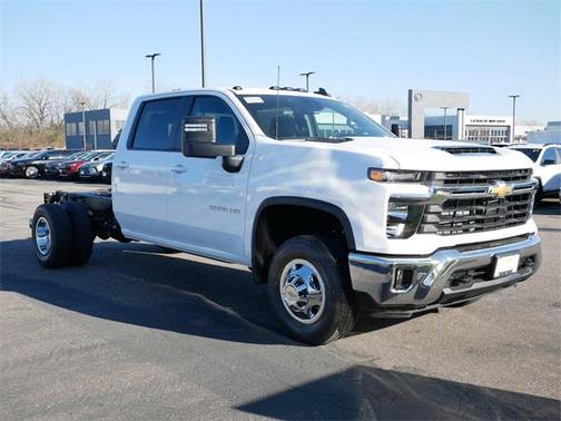 2026 Chevrolet Silverado 3500 LT