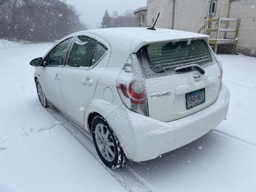 2014 Toyota Prius c Four