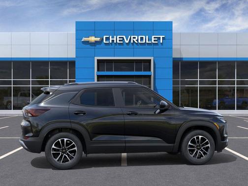 Mosaic Black Metallic 2026 Chevrolet Trailblazer LT