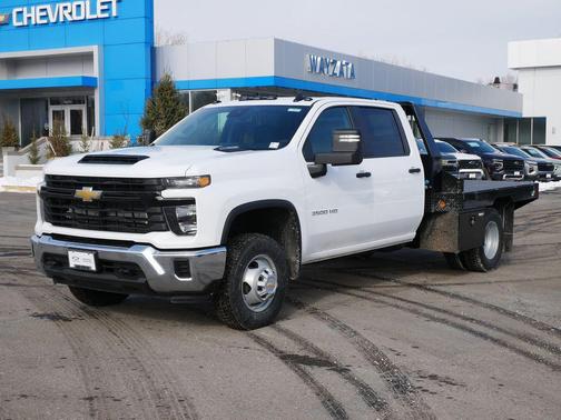 Summit White 2026 Chevrolet Silverado 3500 WT