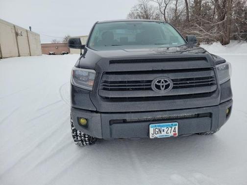 2014 Toyota Tundra SR5
