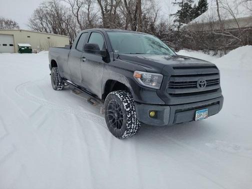 2014 Toyota Tundra SR5