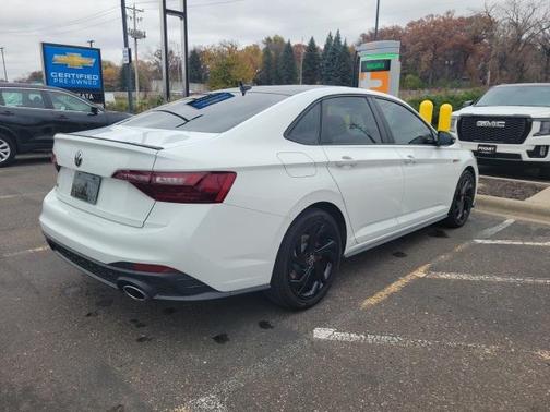 2024 Volkswagen Jetta GLI 2.0T Autobahn