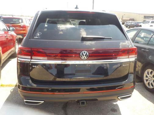 Deep Black Pearl 2025 Volkswagen Atlas 2.0T SEL