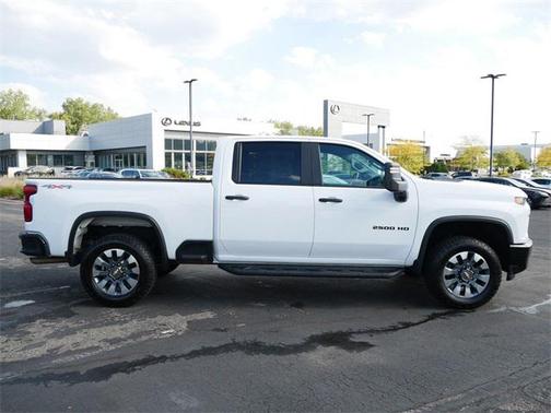 2023 Chevrolet Silverado 2500 Custom