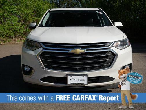 Iridescent Pearl Tricoat 2018 Chevrolet Traverse Premier