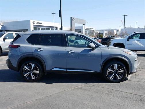 2023 Nissan Rogue SL