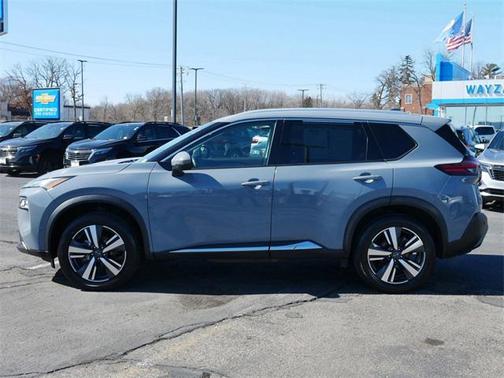 2023 Nissan Rogue SL