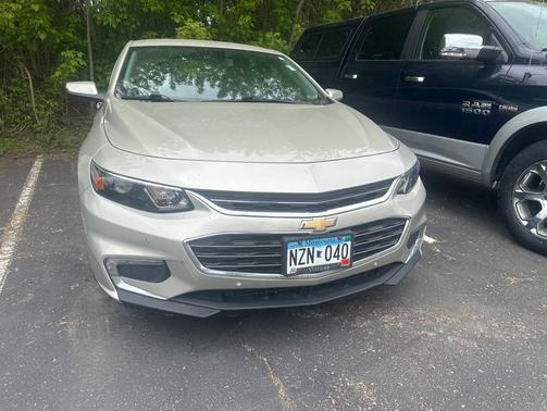 Champagne Silver Metallic 2016 Chevrolet Malibu 2LT