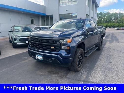 2022 Chevrolet Silverado 1500 Custom