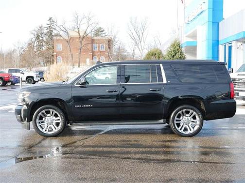 2020 Chevrolet Suburban LT