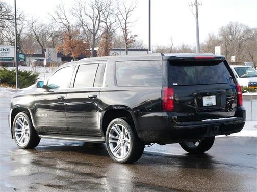 2020 Chevrolet Suburban LT