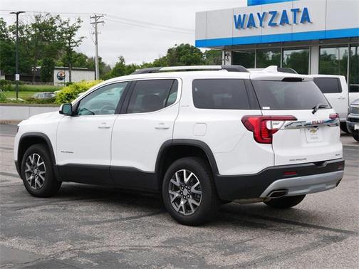 2022 GMC Acadia AWD SLE
