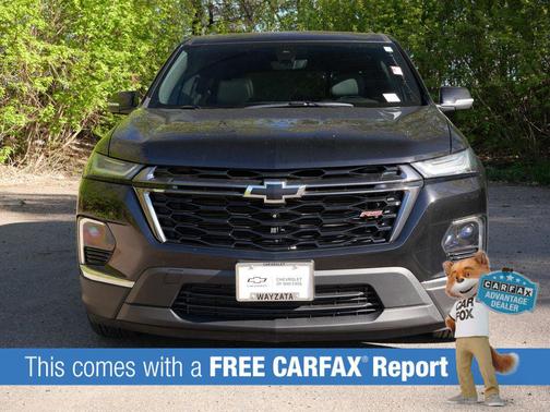 Mosaic Black Metallic 2023 Chevrolet Traverse RS