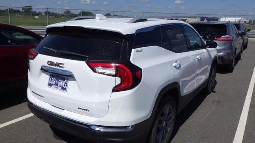 2024 GMC Terrain SLT