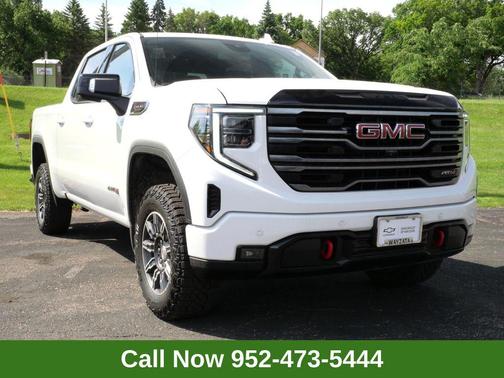 Summit White 2025 GMC Sierra 1500 AT4