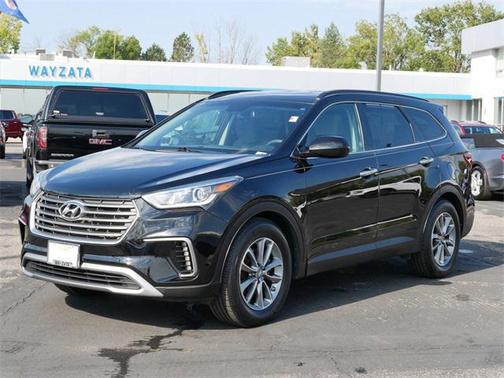 2017 Hyundai SANTA FE SE