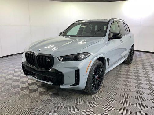2026 BMW X5 M60i