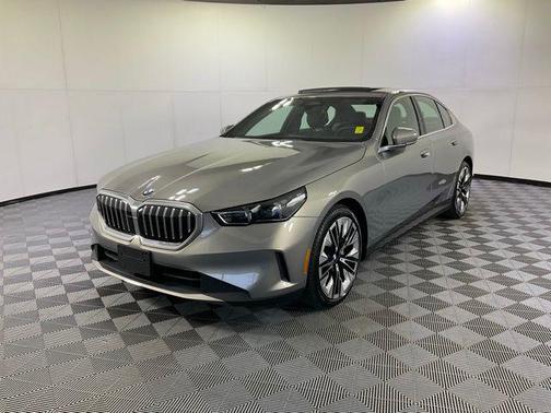 2024 BMW 530 i xDrive