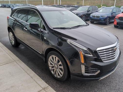 Stellar Black Metallic 2017 Cadillac XT5 Platinum