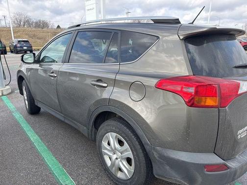 2013 Toyota RAV4 LE