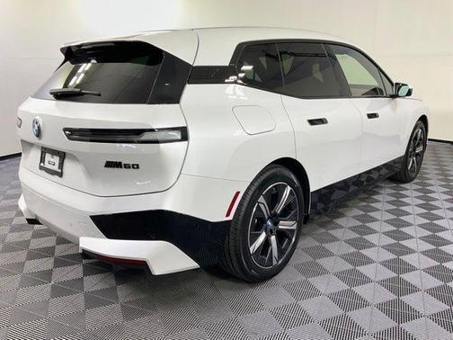 2023 BMW iX M60