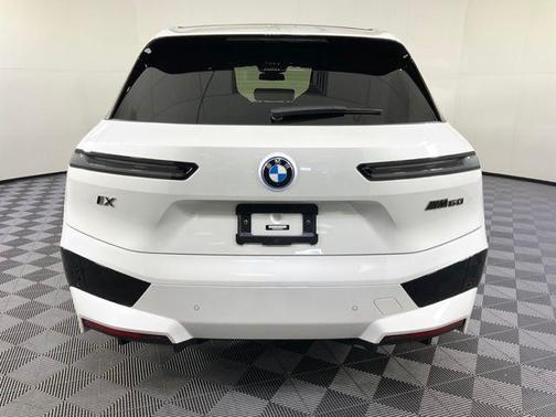 2023 BMW iX M60