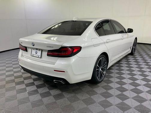 2022 BMW 530 i xDrive