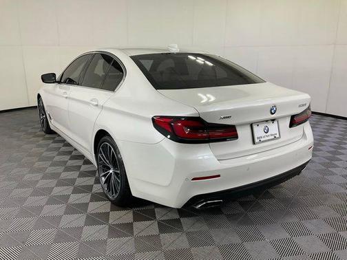 2022 BMW 530 i xDrive