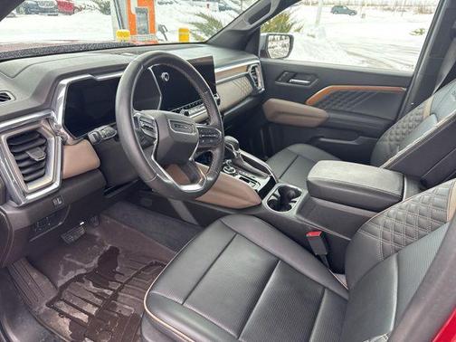 2023 GMC Canyon Denali