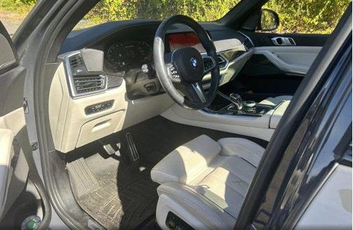 2023 BMW X5 M50i