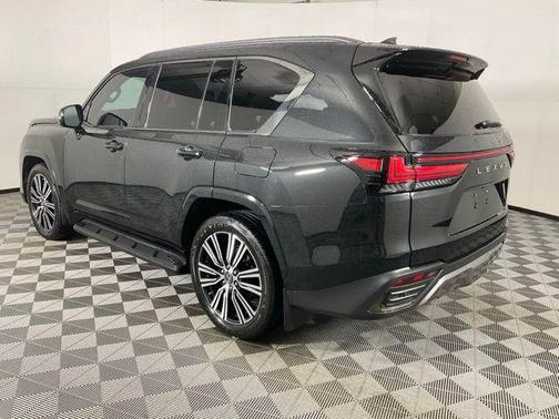 2023 Lexus LX 600 Luxury