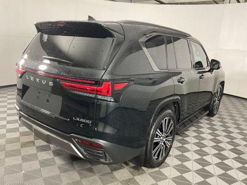 2023 Lexus LX 600 Luxury