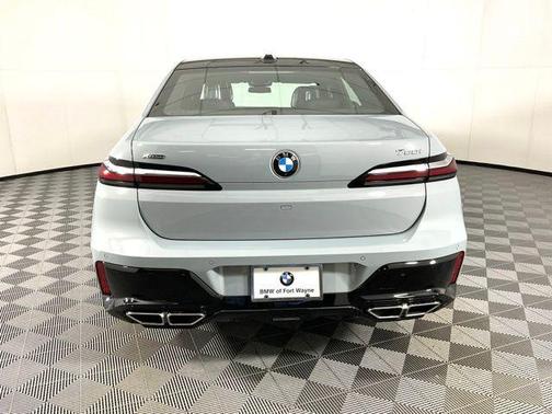 2024 BMW 760 i xDrive