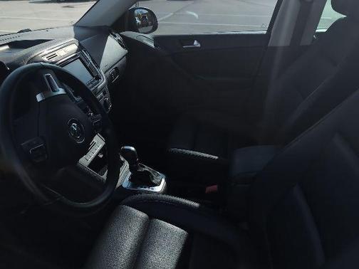 2016 Volkswagen Tiguan SE