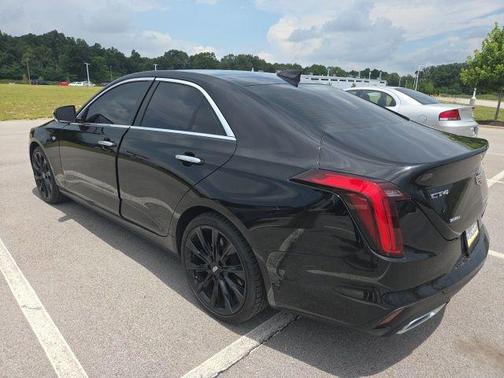 2021 Cadillac CT4 Luxury