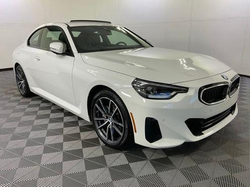 2024 BMW 230 i xDrive