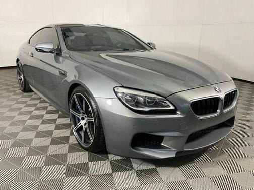 Space Gray Metallic 2017 BMW M6 Base