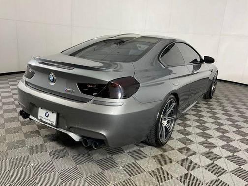 Space Gray Metallic 2017 BMW M6 Base