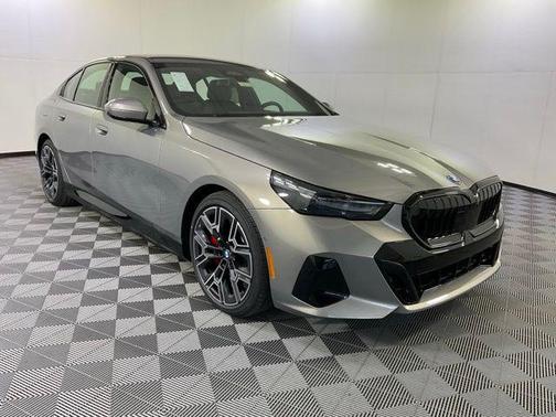 2026 BMW 550e xDrive