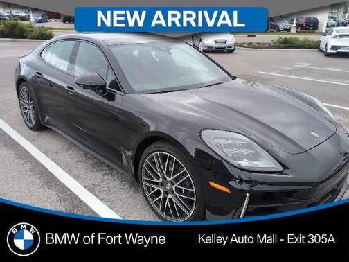 2024 Porsche Panamera 4