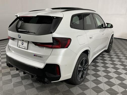 2025 BMW X1 M35i