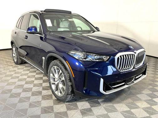 Tanzanite Blue II Metallic 2026 BMW X5 PHEV xDrive50e