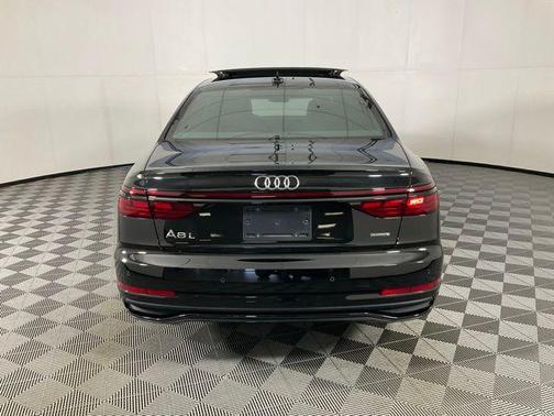 2023 Audi A8 L 55 TFSI quattro Tiptronic