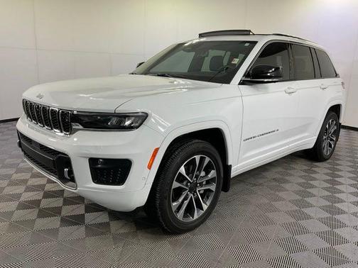 2025 Jeep Grand Cherokee Overland