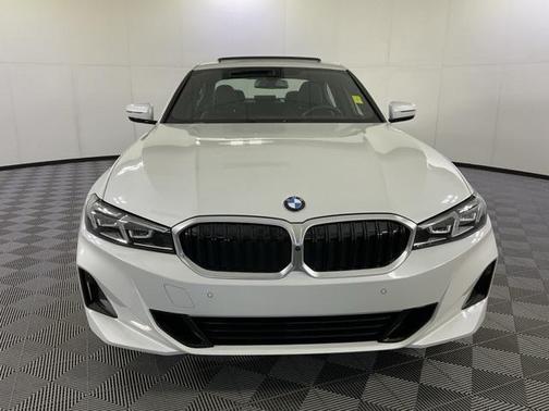 2024 BMW 330 i xDrive