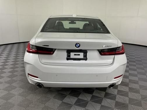 2024 BMW 330 i xDrive